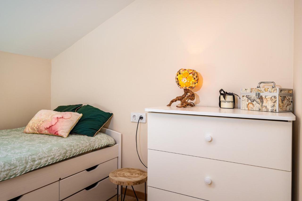Apartment Maris2 Novigrad  Bagian luar foto