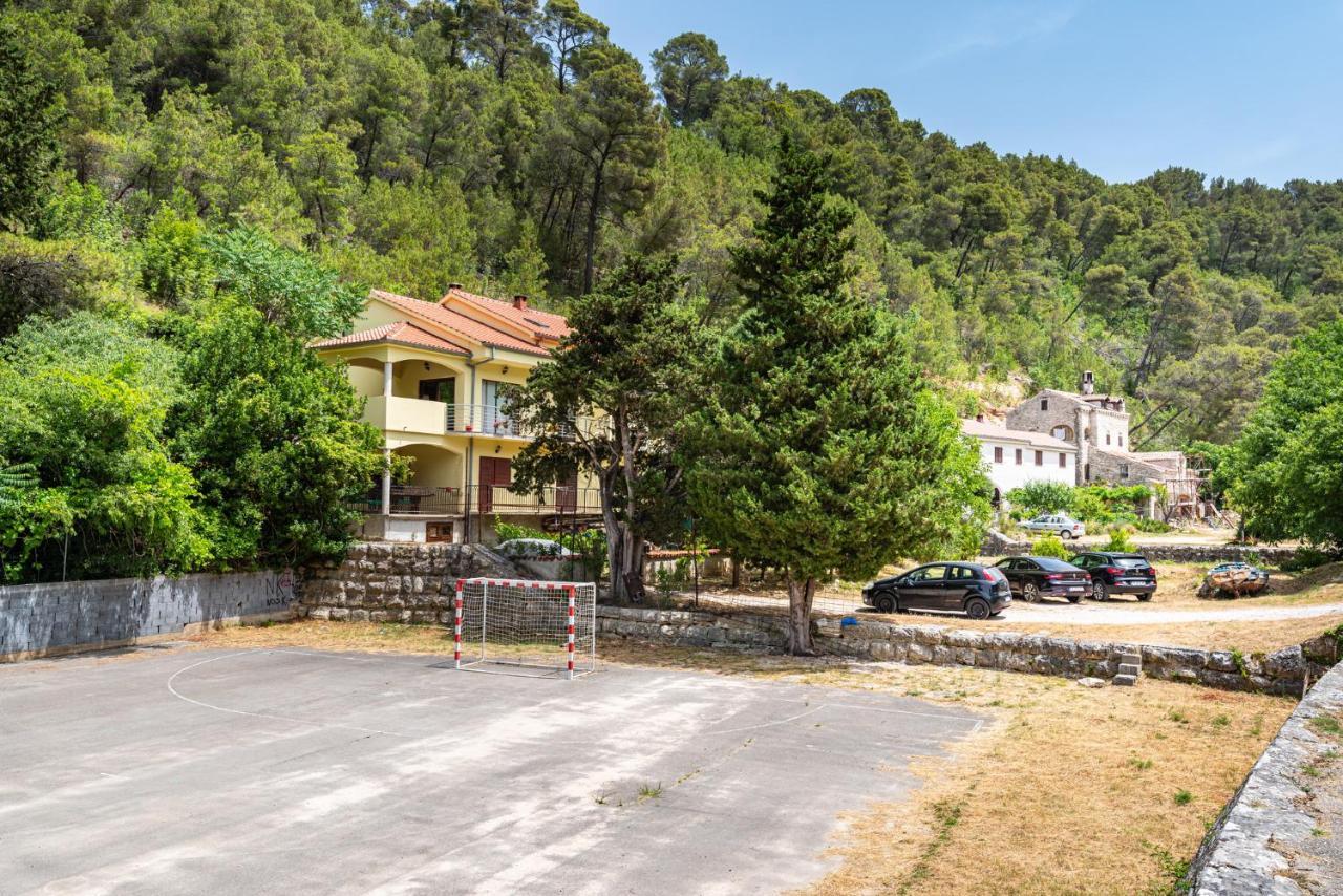 Apartment Maris2 Novigrad  Bagian luar foto